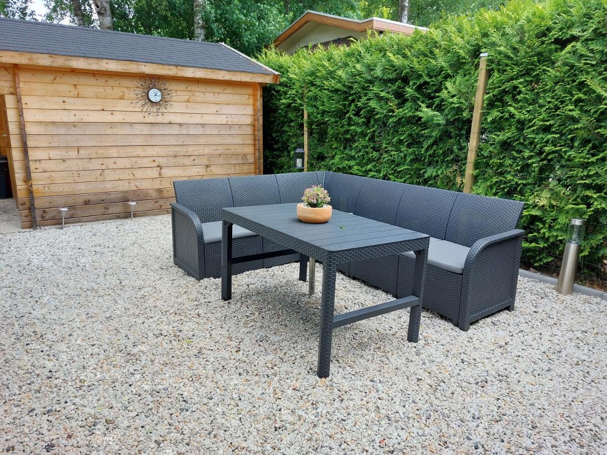 Comfortabel En Gezellig Familie Chalet Tot 6 Personen Op De Veluwe Bungalowpark De Kern Putten Dış mekan fotoğraf